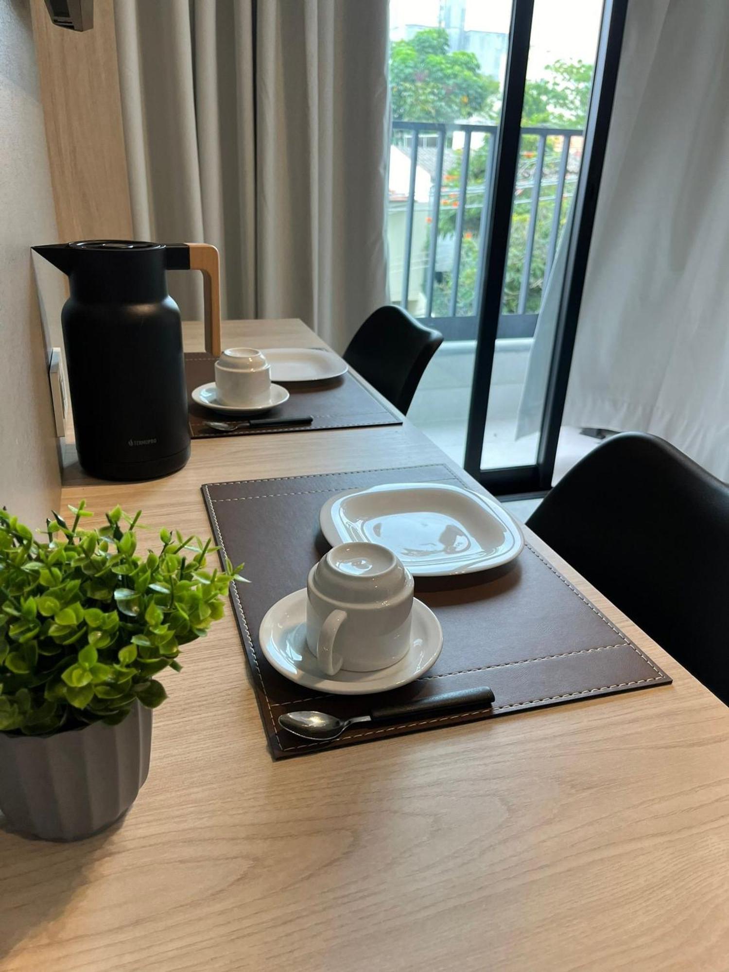Apartamento Madalena Com Ar Condicionado | Delfhy *