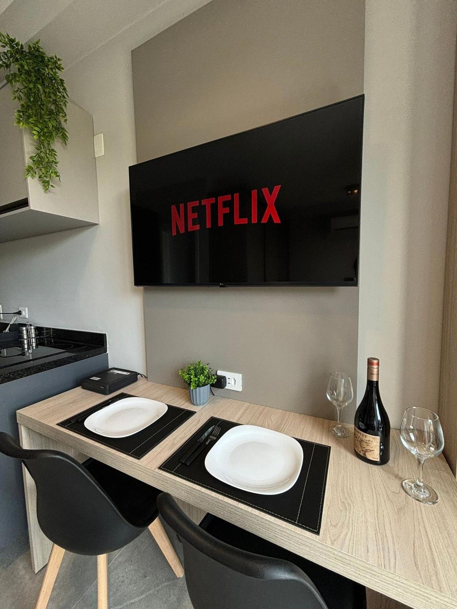 Apartamento Madalena Com Ar Condicionado | Delfhy *